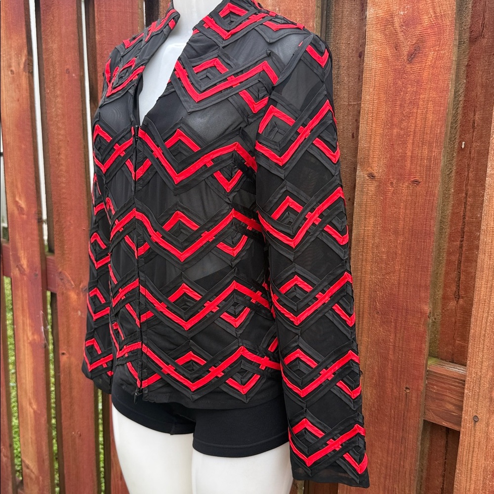 T&W Designs Black and Red Patterned Blazer Size S - Picture 3 of 9